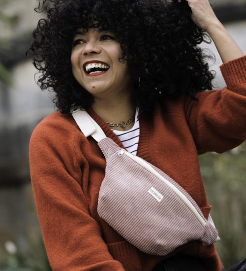 Sac banane en velours côtelé rose